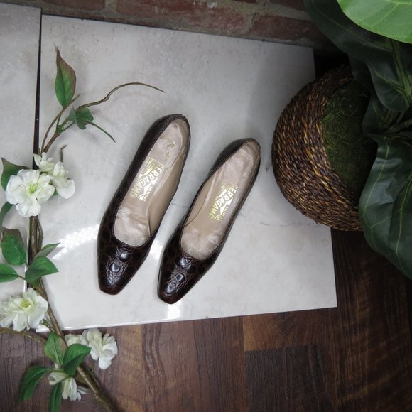 Ferragamo croc print classic office pumps 7.5 - Picture 7 of 8